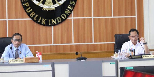 Jokowi Instruksikan Mahfud MD dan Tito Tetapkan Simulasi Pemilu 2024