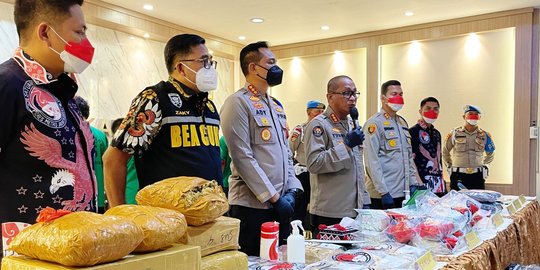 Dalam Tiga Bulan, Polres Jakbar Sita Puluhan Kilogram Ganja dan Sabu