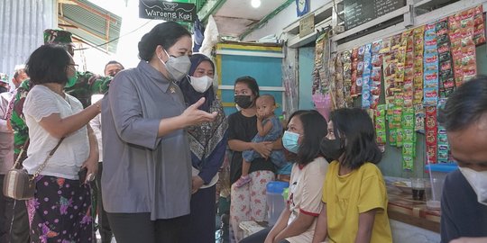 Blusukan ke Tambora, Ketua DPR Sebut Banyak Warga Takut Vaksinasi Karena Hoaks