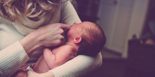 7 Cara Sederhana Cegah Penularan Covid-19 Pada Bayi Baru Lahir, Wajib Tahu