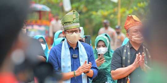 Sandiaga Uno: Industri Pariwisata Alami Kontraksi Hebat, Kunjungan Turun 80 Persen