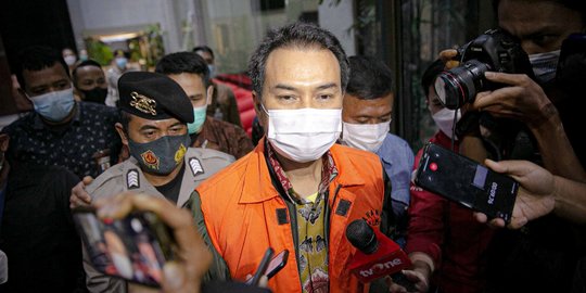 Saksi Sebut Azis Syamsuddin Bertemu Robin Pattuju di Guci Saat Kunjungan Kerja