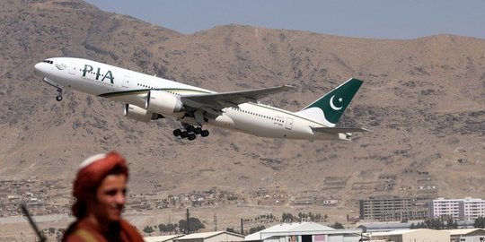 Taliban: Bandara Kabul Siap untuk Penerbangan Internasional