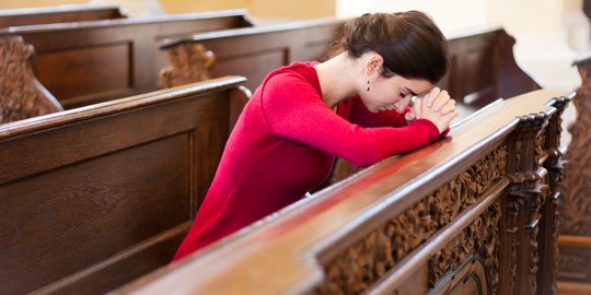 5 Doa Katolik untuk Orang Meninggal, Lewat Misa Rekuiem Juga