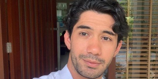 Sempat Jadi Atlet Renang, Reza Rahadian Ungkap Kariernya Sebelum jadi Aktor