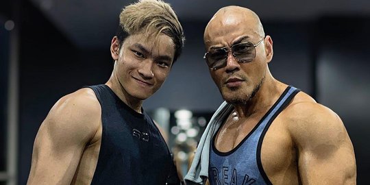 Deddy Corbuzier Ungkap Rahasia Azka Bisa Punya Tinggi 186 Cm di Umur 15 Tahun