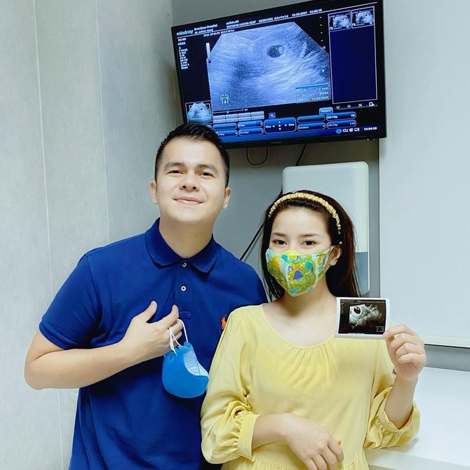 istri handika pratama hamil