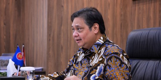 Menko Airlangga: PPKM Efektif Turunkan Kasus Covid-19 Luar Jawa-Bali