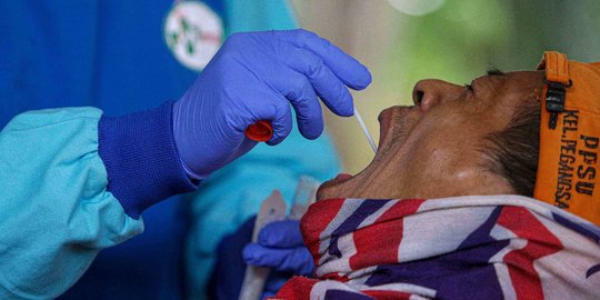 Epidemiolog: Gap Kasus Covid-19 di Lapangan dan Data Pemerintah Capai 34 Persen