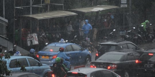 BMKG Prakirakan Beberapa Daerah Dilanda Hujan Lebat