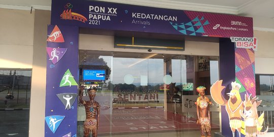 PON XX Papua, BNPB Bagikan 5.000 Masker di Bandara Sentani