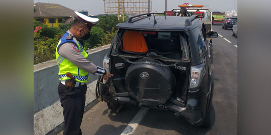 Kecelakaan Beruntun di Tol Ancol, Enam Kendaraan Rusak