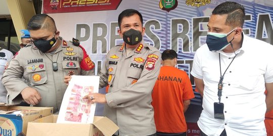 Edarkan Uang Palsu Hingga Ratusan Juta Rupiah di Depok, Empat Residivis Diciduk