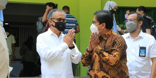 Dorong Pemulihan Ekonomi, OJK Gelar Vaksinasi di 4 Titik Jateng