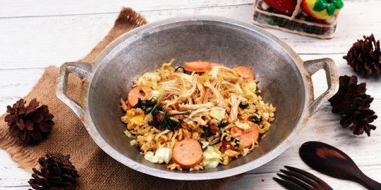 Resep Nasi Goreng Mawut Indomie Praktis