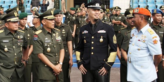 Potret Ahmad Dhani Kumpul Bareng Para Jenderal TNI, Ada Sosok Anak Penumpas PKI