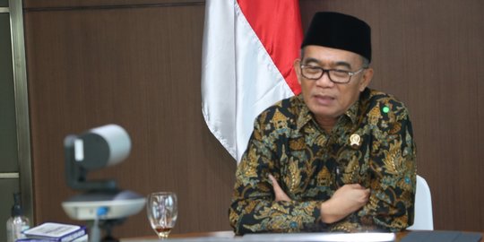 Jokowi Panggil Menko PMK Muhadjir ke Istana, Bahas Apa?
