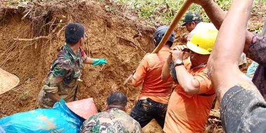 Warga Padang Pariaman Meninggal Dunia Akibat Cuaca Ekstrem Bertambah Menjadi 8 Orang