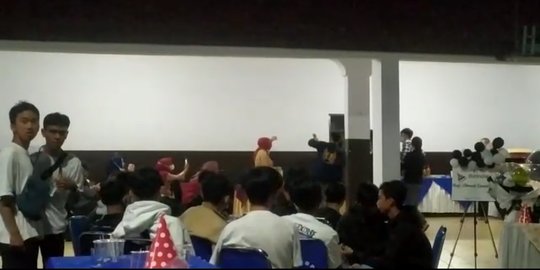 Pejabat di Garut Gelar Tablig Akbar hingga Pesta Ultah, Warga Minta Diperlakukan Sama