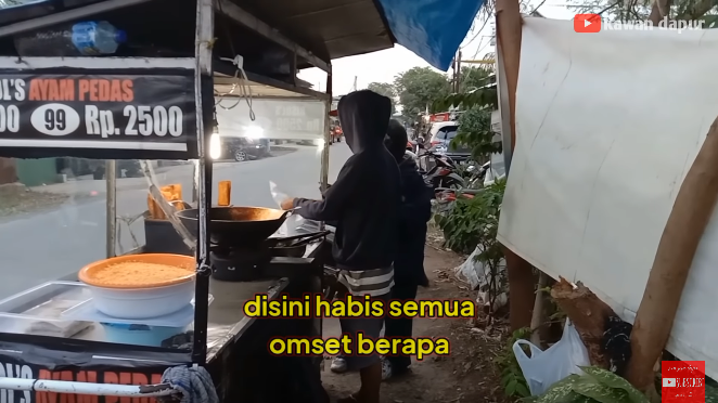 pria ini sukses jualan risol resep dapat ngintip dari bos