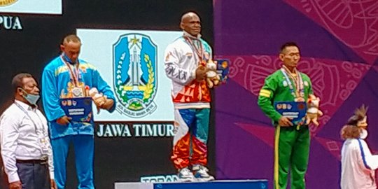 Atlet Papua Raih 3 Medali Emas Cabang Olahraga Binaraga Pon Xx