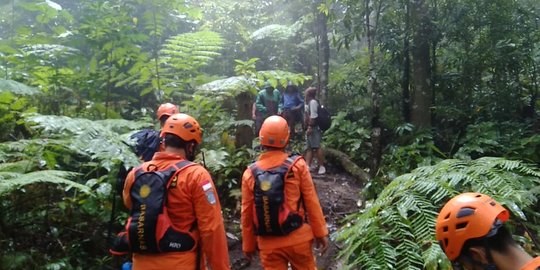 Cuaca Buruk, Pendaki Asal Jakarta Terpisah dari Teman di Gunung Agung Bali