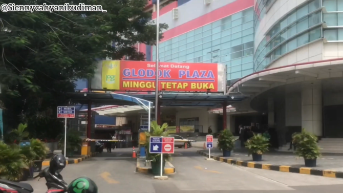 plaza glodok