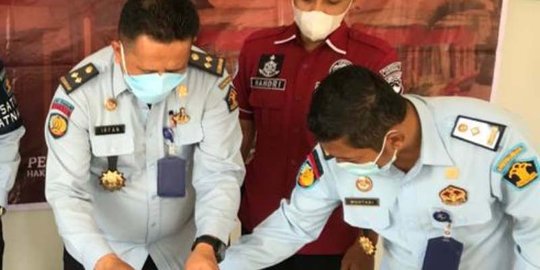 100 Gram Sabu Diselundupkan dengan Cara Dilempar dari Luar Lapas Semarang