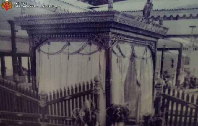 khitanan di kraton yogyakarta