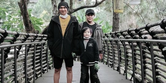Ganteng dan Pernah Dapat Rekor MURI, Ini 5 Potret Sagara Omar Nagata Anak Anji