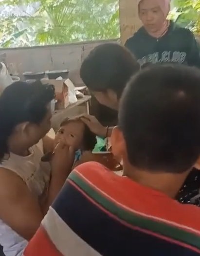 momen ibu menangis histeris anaknya alami step