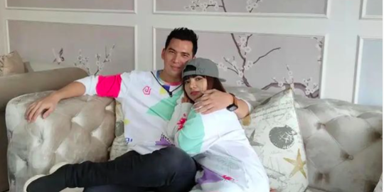 4 Potret Ridho Illahi, Bintang FTV Kisah Nyata Spesial yang Dekat dengan Dinar Candy