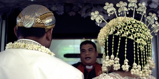 Dirjen Dukcapil Sebut Pasangan Nikah Siri Bisa Kantongi Kartu Keluarga