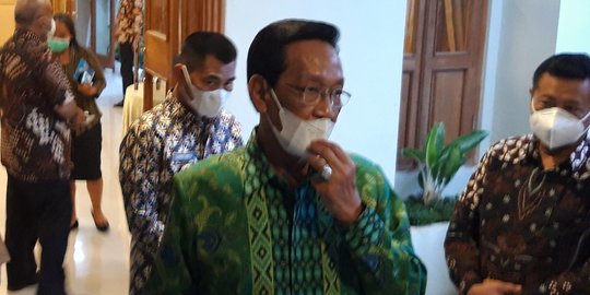 Percepat Vaksinasi di Bantul & Gunungkidul, Sultan HB X Minta Tak Terpatok Jam Kerja