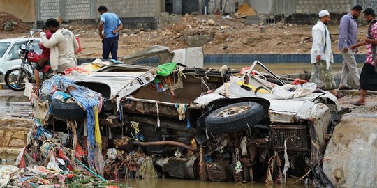 Topan Shaheen Sebabkan Banjir Bandang di Yaman