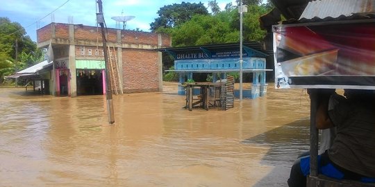 BMKG Prediksi Cuaca Ekstrem 10 Hari ke Depan, Wilayah Papua Diingatkan Waspada Banjir