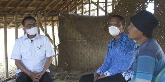 Bertemu Petani di Cirebon, Moeldoko Dicurhati Harga Garam Anjlok