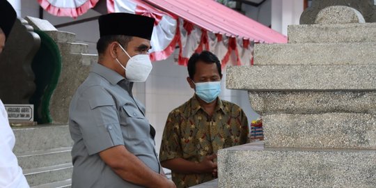 Wakil Ketua MPR Ahmad Muzani Ziarah ke Makam Pangeran Diponegoro