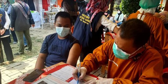 Percepat Vaksinasi, Dinkes Tangerang Siapkan Gerai Di TPS Pilkades