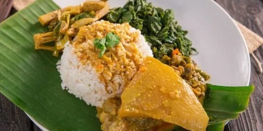 Berapa Kalori Nasi Padang dalam Satu Porsi? Berikut Penjelasan dan Tips Menguranginya