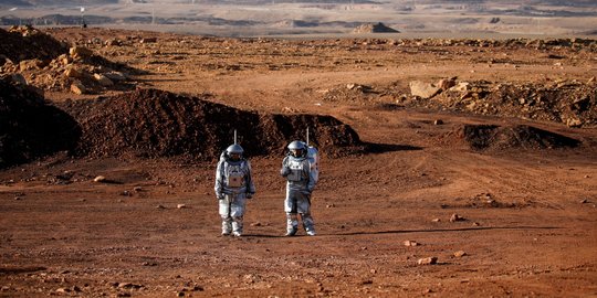 Ilmuwan Austria dan Israel Simulasi Bertahan Hidup di Mars
