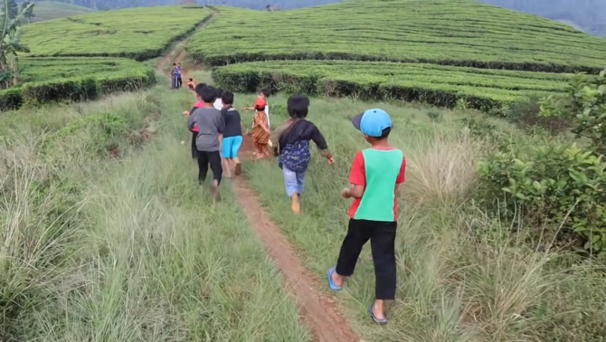 pesona kampung parabon campaka cianjur