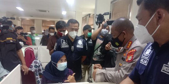 32 Orang Ditangkap Polisi, Kantor Pinjol Ilegal di Cipondoh Dihuni Bagian Penagihan