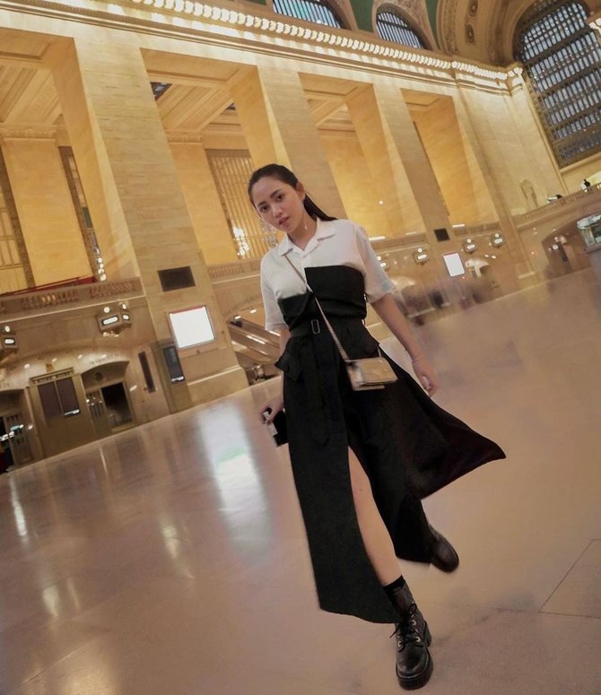 potret kece rachel vennya di new york tampil bak abg dengan gaya fashionable