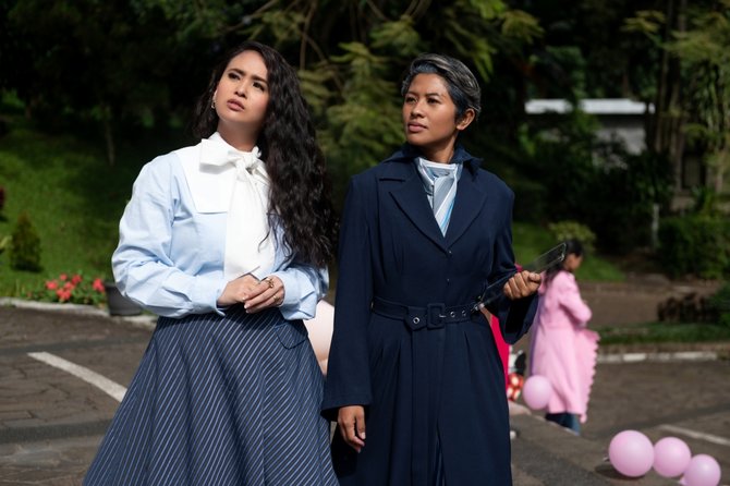 para pemeran film a world without