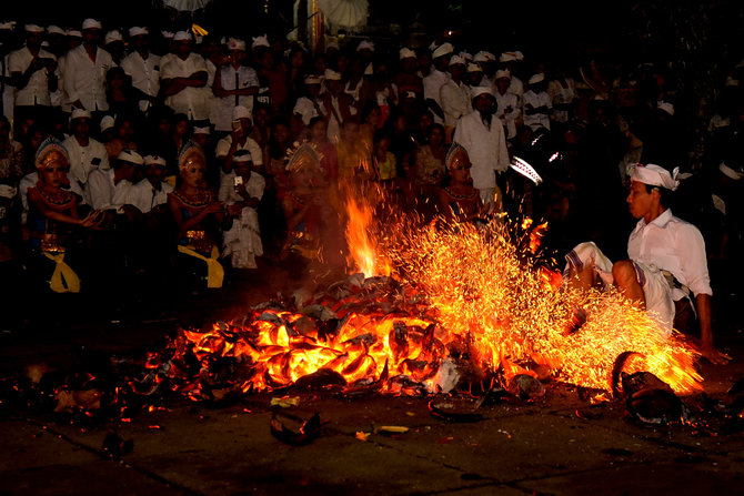 tari janger maborbor