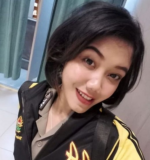potret polwan cantik dapat medali emas minta bonus jodoh