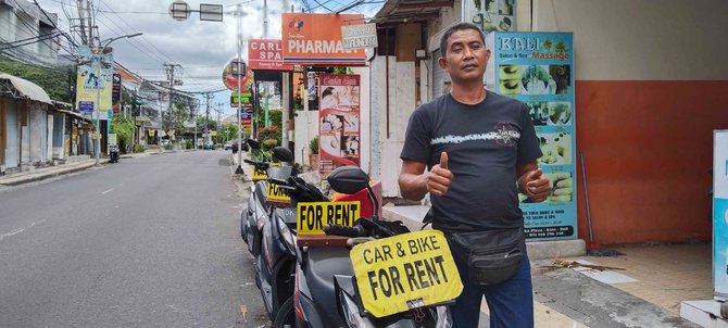 suasana di jalan kartika plaza kuta bali