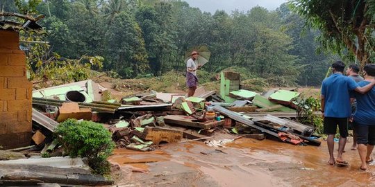 25 Orang Tewas Akibat Banjir di India