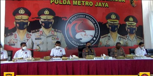 Polisi Ungkap Kasus Peredaran 1,37 Ton Ganja Jaringan Jakarta-Medan-Aceh